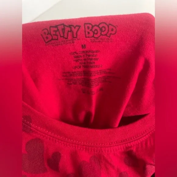 Betty boop vintage tshirt size women’s M red - Picture 3 of 3